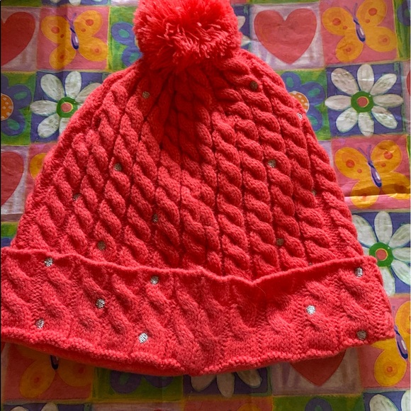 O’Neill Women Dot Beanie with Pom Pom in Coral colour - Picture 2 of 3